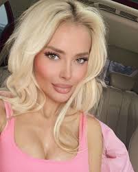 Ünlü manken Cansu Taşkın'ın bikinili pozları sosyal medyayı salladı!