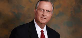 Lynn Clanton's Instagram, Twitter & Facebook