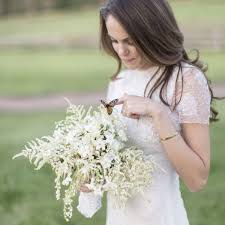 After many requests to make a new crepe paper lily of the valley, meagan has finally designed one for you! 23 Beautiful Lily Of The Valley Wedding Bouquets