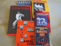 Sensei mcgavin 4th dan, ima north fork karate. Karate 6 Bucher Fachwort Lexikon Die 12 Karate Kata Wichmann Weinmann Siebel Buch Gebraucht Kaufen A02sjbm701zzk