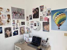 Pin By Joseline On Poster Wall College Room Decor Cute Room Decor Picture Wall Bedroom