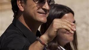 Arjona inaugura su propia escuela en Guatemala