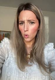 Rachel Woolley's Instagram, Twitter & Facebook