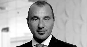 Premium, midscale ed economy in cerca d'autore