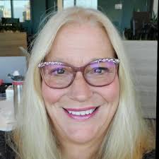 I'm honored and excited to be recognized as a Crain's Detroit 40 Under 40  2024 Honoree.