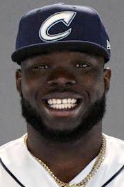 Noel High's Instagram, Twitter & Facebook