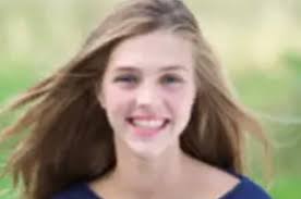 lupe jauregui (@lupe_jd)