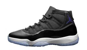 An early look at this years anticipated holiday jordan release, air jordan 11 space jam, with a comparison of the 2009 air. Buy Air Jordan 11 Space Jam 2009 Kixify Marketplace
