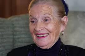 VE Day 80: Tea parties at Buckingham Palace and Cardiff Castle after royals  watch flypast