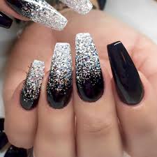 Coffin Acrylic Nails Black And Glitter 99 Trending Black Nails Art Manikure Ideen Schwarze Sargnagel Schwarzes Acryl Fingernagel Nai Silver Glitter Nails Glitter Nails Acrylic Ombre Nails Glitter