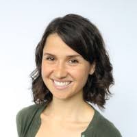 Jennifer Campagna's Instagram, Twitter & Facebook