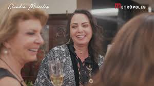 Carla e Eduardo Araujo realizam despedida para Enrica e Pietro Lazzeri