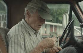 The original pure mule featured a cast which included tom murphy, garret lombard, luke griffen, gary lydon, eileen walsh, simone kirby, joanne crawford, dawn bradfield and charlene mckenna. Clint Eastwood Talks The Mule With His Cast Dianne Wiest Alison Eastwood Taissa Farmiga Backstageol Com