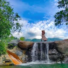 Wisata ini memiliki konsep outdoor dengan view alam menyegarkan serta beberapa spot foto kekinian. 5 Tempat Wisata Terbaru Di Bogor Yang Instagramable