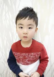 男の子入学進級前にかっこよく 美容師おすすめ春のヘアスタイル