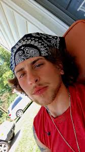 Projecting presence, strength and elegance. The Dark Knight watches over  Gotham. Supreme Fan Art of @balletbat1989 by the masterly Cole Watkins  @yeoldeking_creativespero