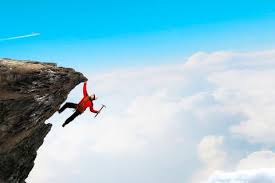 El objetivo es llegar, superarse a uno mismo, y, para ello, es necesario el desarrollo de cualidades físicas, habilidades motoras, gran resistencia general y, sobre todo, una gran preparación. 14 Deportes Extremos Para Adictos A La Adrenalina