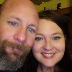 Amanda Dux's Instagram, Twitter & Facebook