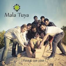 Letra De Rolling In The Deep Mala Tuya Lyrics Am think of me in the depths of your despair. letra de rolling in the deep mala