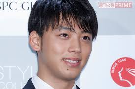 竹内涼真の無防備 japanese boy handsome male poses asian cute cute woman actors cute boys pose reference photo model poses. ç«¹å†…æ¶¼çœŸ æœ€æ–°æƒ…å ±ã¾ã¨ã‚ é€±åˆŠå¥³æ€§prime