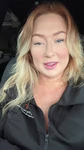 Tearra Jones's Instagram, Twitter & Facebook