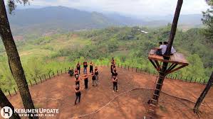 Ada Kiprah Mereka Di Balik Moncernya Objek Wisata Pentulu Indah Kebumen Update Terbang dji phantom 3 standar di bukit pentulu indah karangsambung kebumen. ada kiprah mereka di balik moncernya