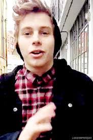 Aaron Teague's Instagram, Twitter & Facebook