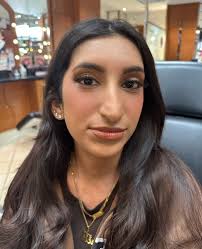 This is your sign to get a new piercing🌟💫✨ Piercing: Flat Style: #245 🔗  in bio to book 📞 9057946293