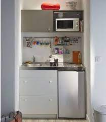 La cuisine équipée vandenborre kitchen est la garantie du prix le plus bas tout compris du marché et bénéficiez de l'accompagnement de nos experts cuisines. 29 Idees De Kitchenette Studio Cuisine Studio Cuisine De Petit Appartement Amenagement Petite Cuisine