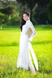 Image result for tranh ve ao dai vn