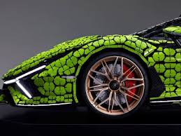 Unveiled online on 3 september 2019, the sián is the first hybrid production vehicle produced by the brand. Life Size Lego Technic Lamborghini Sian Fkp 37