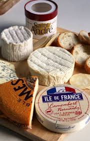 What S The Difference Between Brie And Camembert Cheese Healthy Cheese Food Popsugar Food