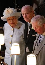 Prinz harry sieht aus wie eine kopie des jungen prinz charles : Prince Philip Dies Aged 99 After Life Of Service To Queen And Country Readsector Female