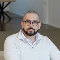 6800+ perfiles de «Gató»