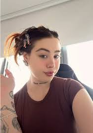 Rosie Riley's Instagram, Twitter & Facebook