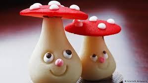 Good Luck Mushrooms German Traditions On New Year S Eve Offer Lucky Charms If A German Gives You New Years Eve Traditions New Years Eve New Years Traditions