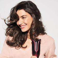 IONIC TECHNOLOGY: Gives you the power to create a salon-styled finish. Less  frizz, for shiny, healthy-looking hair. CERAMIC COATING: Helps reduce  damage over-styling with even heat distribution making styling fast and  easy.