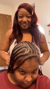 Hey! Who do knotless braids? Pictures!