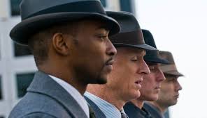 ¿controlamos nuestro destino o lo manipulan fuerzas invisibles. Emily Blunt Flims