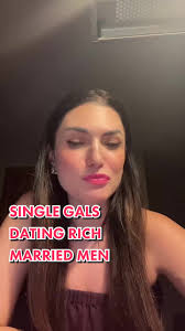 Reelshort Iris and Rich Guy