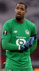 Mike maignan (born 3 july 1995) is a french professional footballer who plays as a goalkeeper for ligue 1 club lille and the france national team. Manchester United Could Move For Tottenham Goalkeeper Hugo Lloris 247 News Around The World