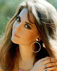 Who used to watch all Natalie Wood films?