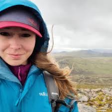 Walking 14.5 km with 598 meters elevation gain