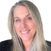 Rachel Ellsworth's Instagram, Twitter & Facebook