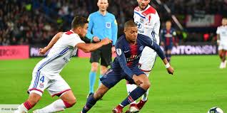 En seconde période, si traoré (47e) et dembélé (75e) ont égalisé, bensebaini a délivré les siens d'un tir fouetté du droit (81e). Programmetv Football Ligue 1 A Quelle Heure Et Sur Quelle Chaine Suivre Saint Etienne Angers Om Monaco Lens Montpellier Lille Bordeaux Psg Lyon