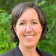 Alexa Lamm's Instagram, Twitter & Facebook