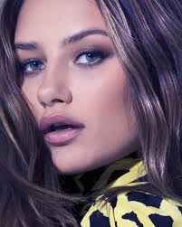 Some of my favorites with this beauty 💕 Model: @maelyschance Photo:  @brandy_lopez_ Styling: @ankhbyracquel Hair & Makeup by me #makeupartist  #mua #makeup #hairstylist #hmua #hair #beautyshoot #photoshoot #photography  #laphotographer #lamodels ...