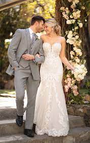 Strapless Sweetheart Fit And Flare Wedding Dress With Graphic Lace Essense Of Australia Wedding Dresses Essense Of Australia Wedding Dresses Essence Of Australia Wedding Dress Strapless Wedding Gown