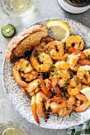White Wine Garlic Prawns Simply Delicious Recipe White Wine Recipes Garlic Prawns Wine Recipes