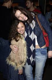 Ruthie And Mary Photo Entertainment 7th Heaven Jessica Biel